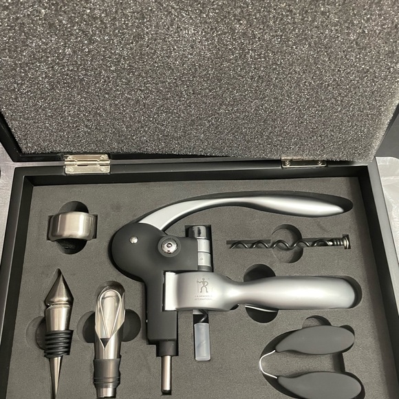 J. A. Henckels International Steel & Style - Picture 3 of 5